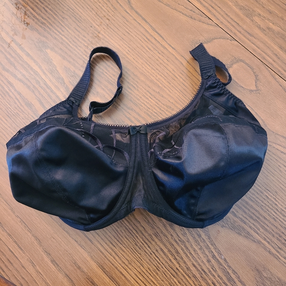 Elomi Black Bra in Size 34M